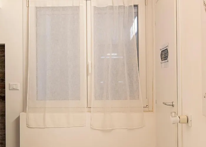 La Vecchia Milano-les Nubles Vannucci - Il Ballatoio E Il Cortile Apartament *