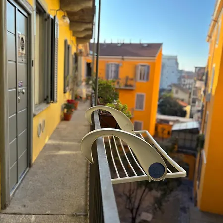 La Vecchia Milano-les Nubles Vannucci - Il Ballatoio E Il Cortile شقة